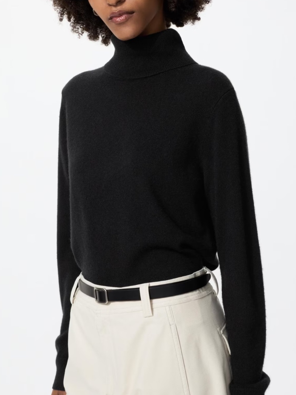 Classic Women’s Two Ply Knit Cashmere Turtleneck Sweater
